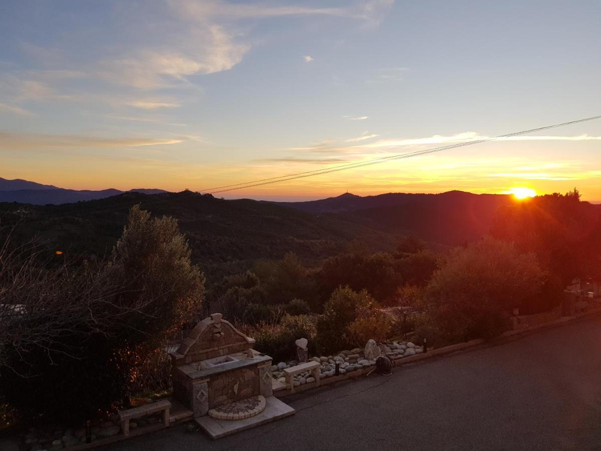 Amon Nos Otes Vezzani Exterior foto